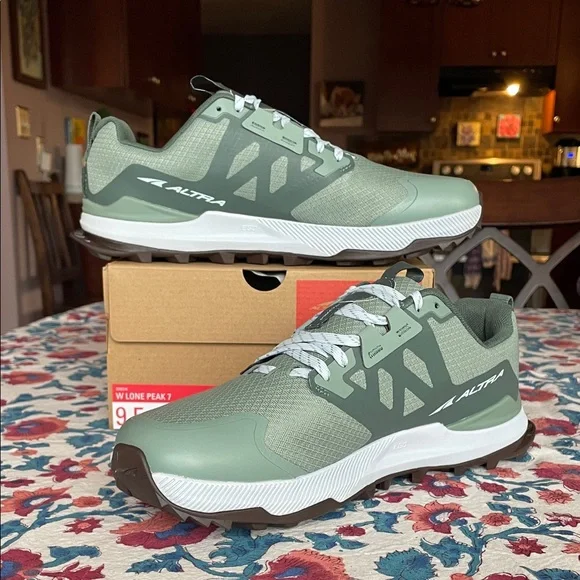 Altra Lone Peak 7 Sage Green Shoes - Women’s 9.5 - Picture 4 of 6